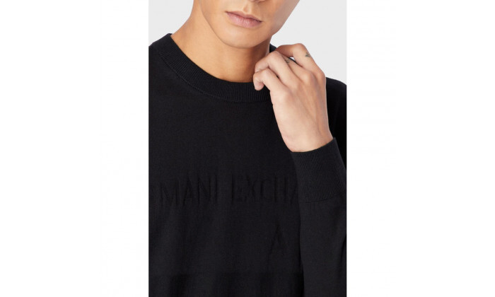 5 סוודר לגברים Armani Exchange דגם Logo Crew Neck Slim Fit בצבע שחור