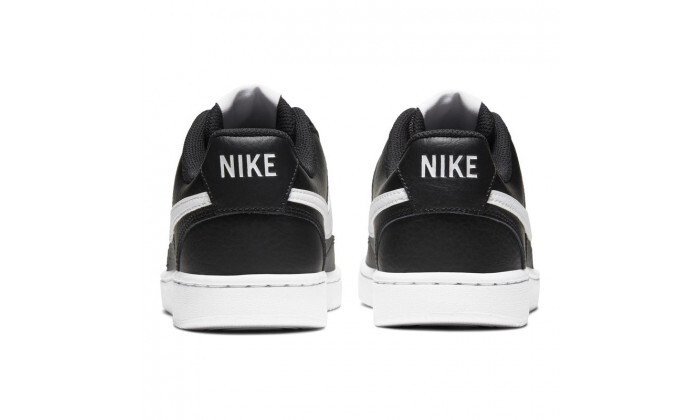 4 נעלי סניקרס לגברים נייקי Nike דגם Court Vision Low
