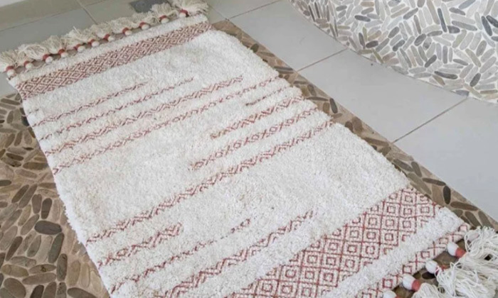 3 שטיח אמבטיה מכותנה ורדינון Vardinon דגם טאץ' - צבע לבחירה