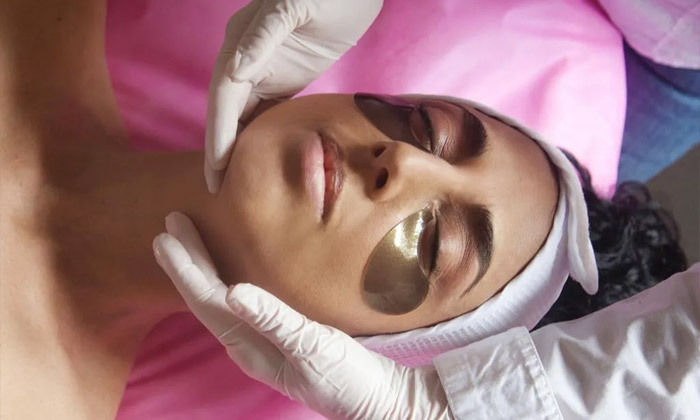 3 טיפול פנים RF ליפטינג בקליניקת L.O beauty, הרצליה