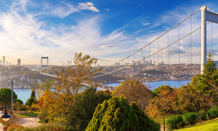 4 החופשה מאיסטנבול: 2/4/5 לילות במלון מרכזי כולל ארוחות בוקר, טיסות ישירות והעברות