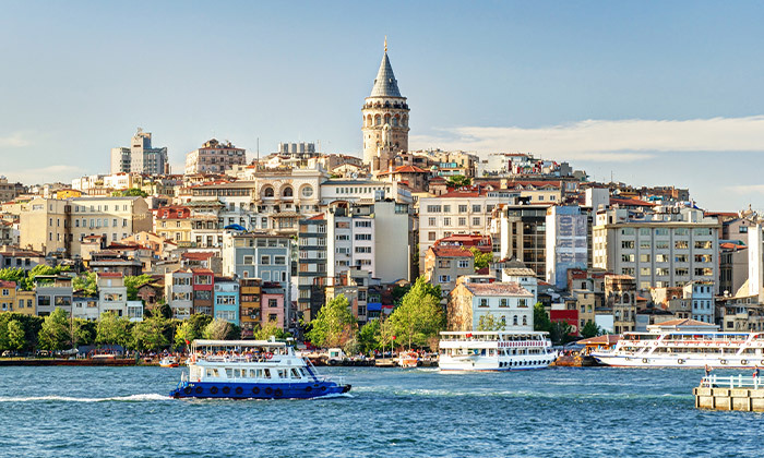 14 החופשה מאיסטנבול: 2/4/5 לילות במלון מרכזי כולל ארוחות בוקר, טיסות ישירות והעברות