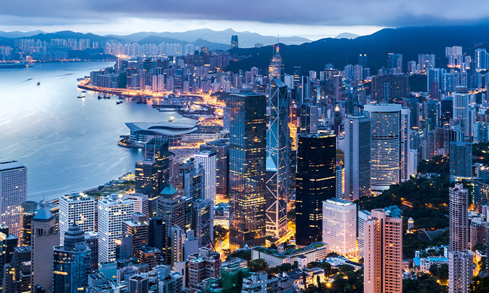 24 קרוז חלומי בדרום-מזרח אסיה: 13 ימים על אוניית Celebrity Solstice כולל מלונות בהונג קונג ובסינגפור
