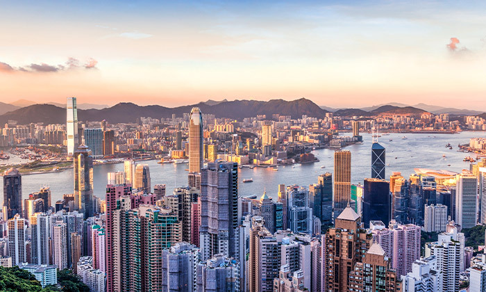 26 קרוז חלומי בדרום-מזרח אסיה: 13 ימים על אוניית Celebrity Solstice כולל מלונות בהונג קונג ובסינגפור