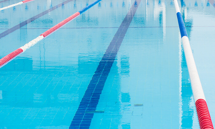 4 עיסוי בקליניקה של סוזי גלר כולל כניסה לבריכה וסאונה, מרכז הספורט באוניברסיטה העברית