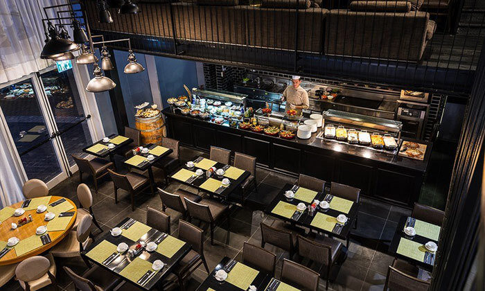 4 יום כיף במלון לאונרדו בוטיק, רחובות