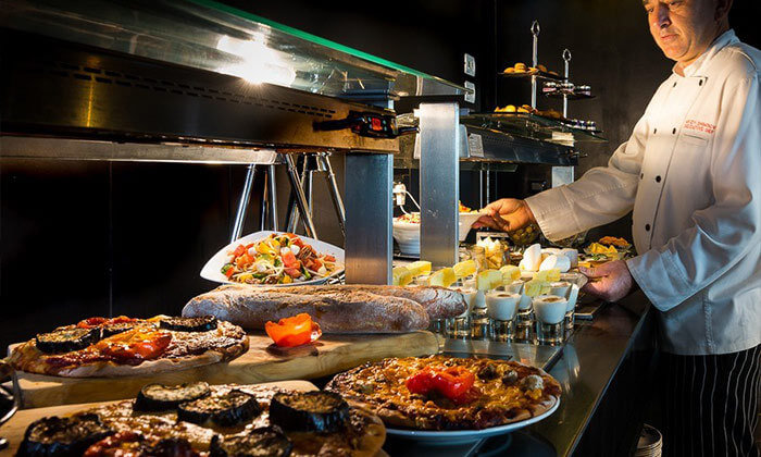 5 יום כיף במלון לאונרדו בוטיק, רחובות