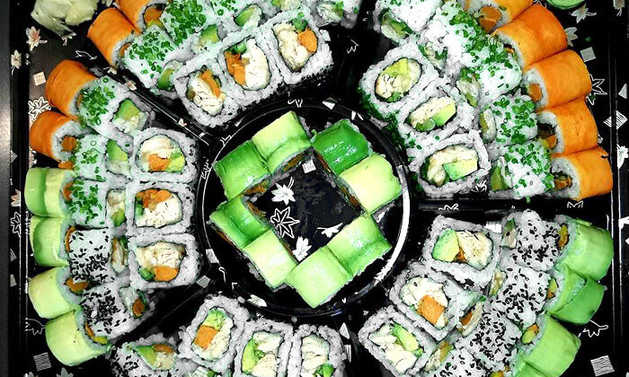 3 מגש סושי ב-My Sushi, פתח תקווה