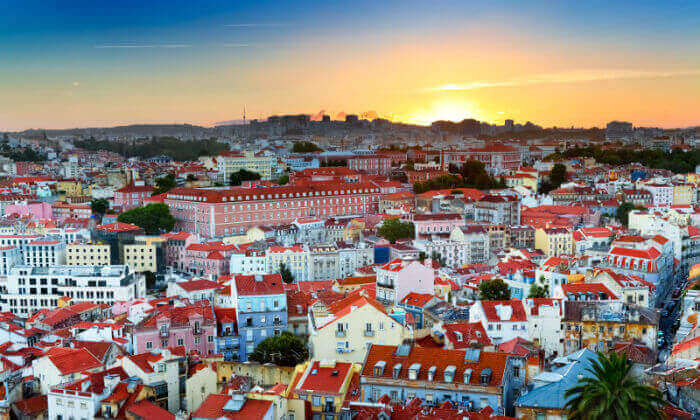 3 חבילת "טוס וסע" לפורטוגל בקיץ, כולל ראש השנה