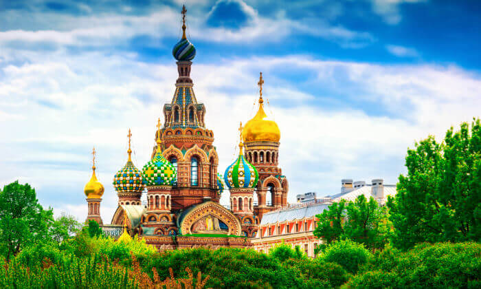7 חבילת מונדיאל כפולה: 2 משחקי שמינית גמר במוסקבה