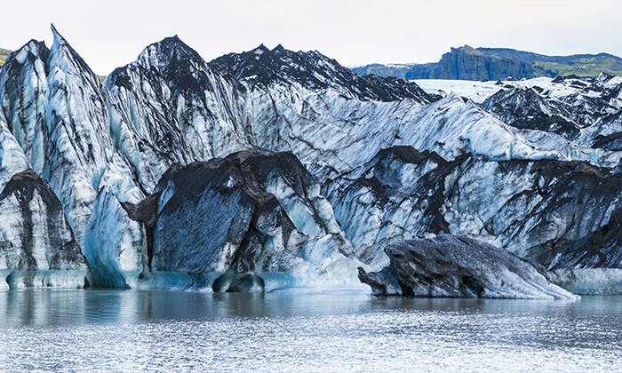 16 טיול קיץ בשדות הלבה הארקטיים: 8 ימים מאורגנים באיסלנד כולל טיסות ישירות, הר געש ושייט לווייתנים