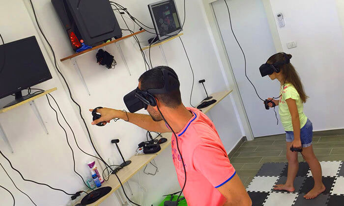 3 משחק מציאות מדומה ב-VR CLUB, אשקלון