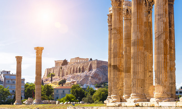 4 חופשה באתונה: 4 ימי טיול מאורגן עם טיסות ישירות וביקור בחצי האי פלופונסוס