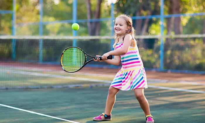 3 שיעורי טניס לילדים ולנוער עם אנה ברלין, קאנטרי כפר שמריהו