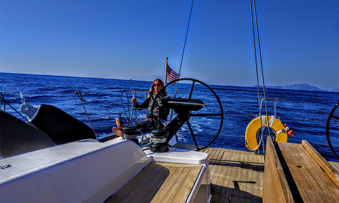 3 סקיפר ליום אחד - דנית השכרת יאכטות, מרינה תל אביב 