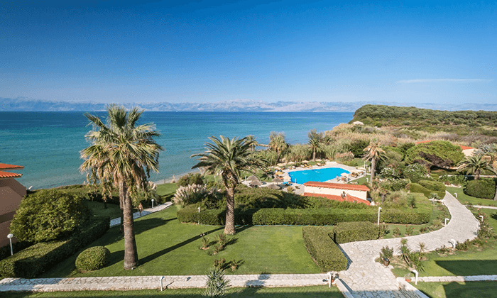 4 חופשה באי היווני קורפו - גן עדן כחול ירוק, כולל סופ"ש 