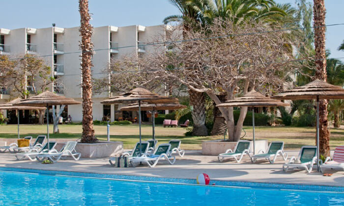 2 יום כיף במלון "לאונרדו אין" ים המלח, עם ארוחת בוקר ובריכה 2 יום כיף במלון "לאונרדו אין" ים המלח, עם ארוחת בוקר ובריכה