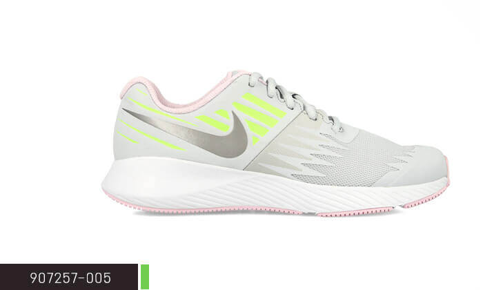 10 נעלי ריצה לנשים ונוער נייק Nike 