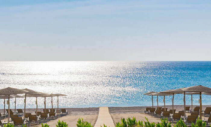 6 חופשה על חוף הים: 3/4 לילות במלון 5 כוכבים Elysium ע"ב חצי פנסיון - גם בשבועות