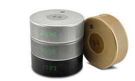 מערכת סאונד עם עמדת טעינה