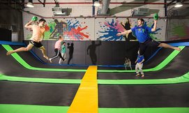 שעה קפיצה ברשת iJump