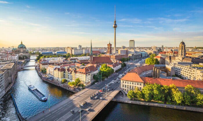 7 להכיר את ברלין מקרוב: מגוון טיולים ברכב בברלין והסביבה