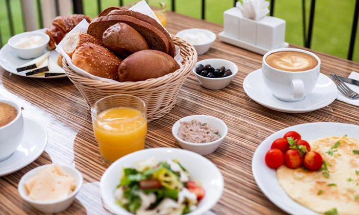 10 ארוחת בוקר בופה במלון Olive, נהריה - גם בסופ"ש