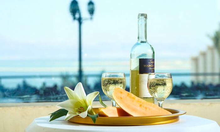 8 ל-24 שעות: יום כיף עם ספא וארוחה במלון לאונרדו פלאזה ים המלח - תקף עד סוף 2022