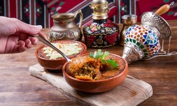 ארוחה זוגית במסעדת רשטא