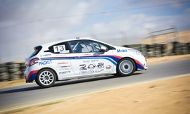 אתגר הנהיגה של PRODRIVE