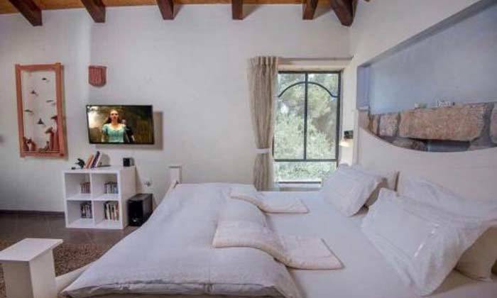 11 נעימת החליל - צימרים יוקרתיים באמירים