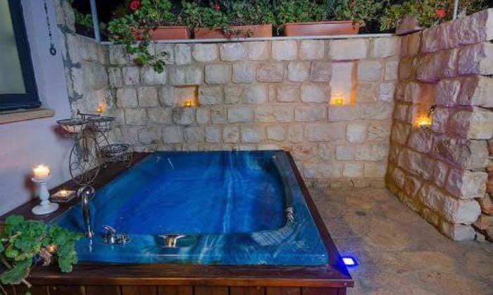 7 נעימת החליל - צימרים יוקרתיים באמירים