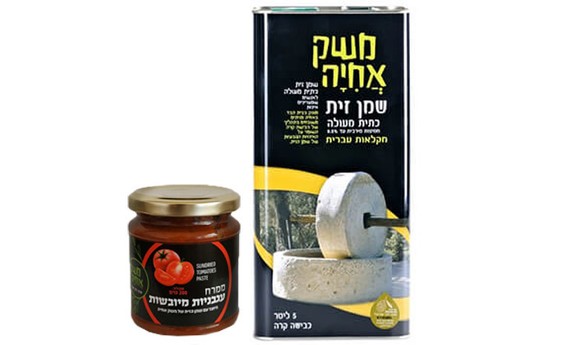 שמן זית 5 ליטר וממרח עגבניות