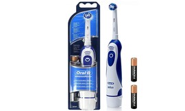 מברשת שיניים חשמלית Oral-B