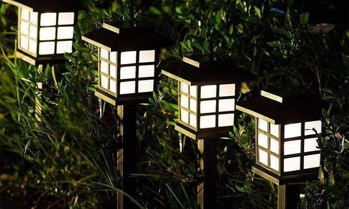 3 מנורות תאורה סולארית לגינה ולמרפסת