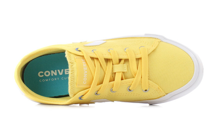 6 נעלי סניקרס לנשים קונברס Converse 