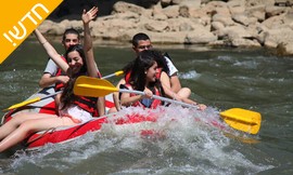 שייט קיאקים בנהר הירדן