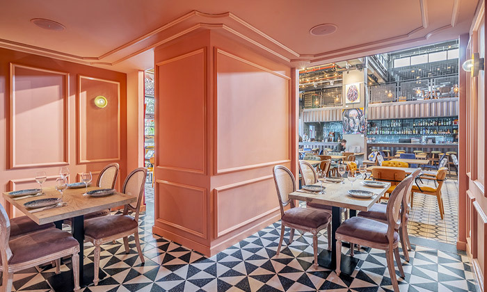 4 ספוט הוסטל - חופשה בנקודה הכי שווה בתל אביב