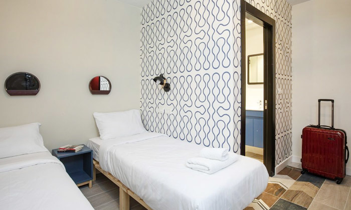 13 ספוט הוסטל - חופשה בנקודה הכי שווה בתל אביב