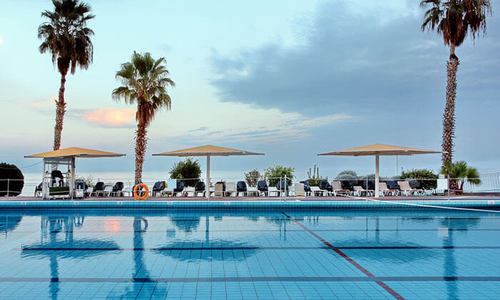 3 חופשת סוכות במלון Lake House כנרת כולל אטרקציות, גם בסופ"ש 