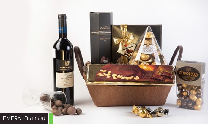 4 חבילות יין ושוקולד לחג shay4u - כולל משלוח לכל הארץ