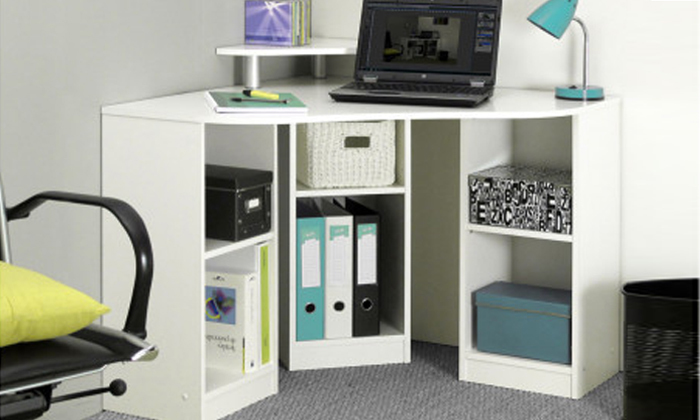 7 שולחן עבודה פינתי עם תאי איחסון