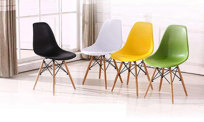 11 כיסא פלסטיק לפינת האוכל 