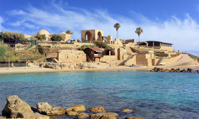 9 חופשה משפחתית לזוג ועד 4 ילדים - 2 לילות בסי ריזורט אכזיב