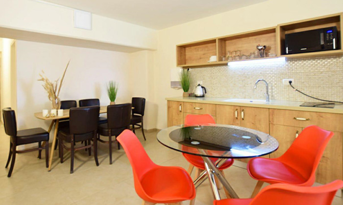 4 חופשה משפחתית לזוג ועד 4 ילדים - 2 לילות בסי ריזורט אכזיב