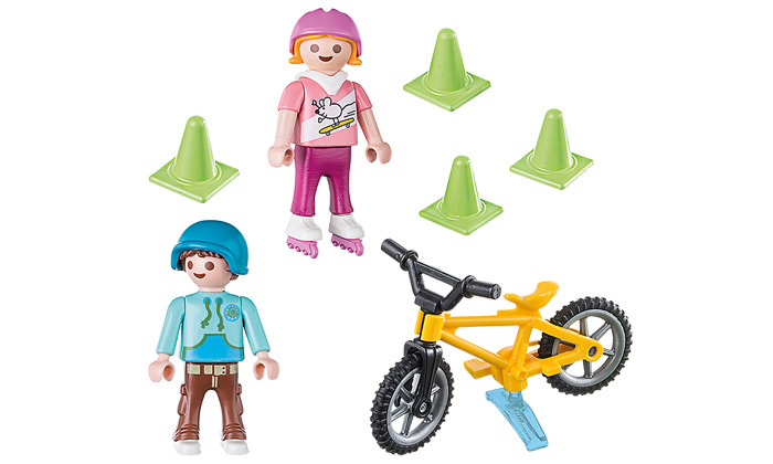 3 פליימוביל Playmobil: ילדים רוכבים על סקייטים ואופניים