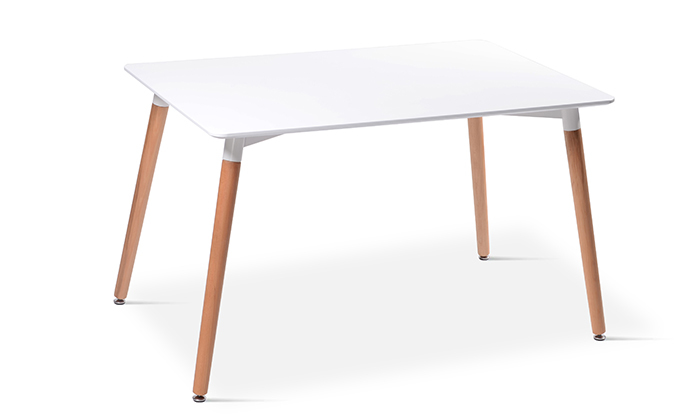 3 שולחן אוכל עם רגלי עץ ומשטח בצבע לבחירה