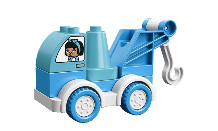 3 לגו LEGO: משאית גרירה 10918