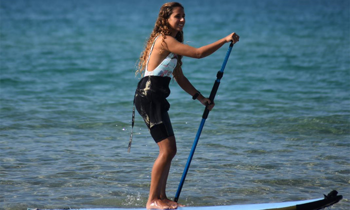 10 שיעורי גלישת גלים או סאפ למבוגרים במועדון הגלישה We Surf, חוף הצוק תל אביב