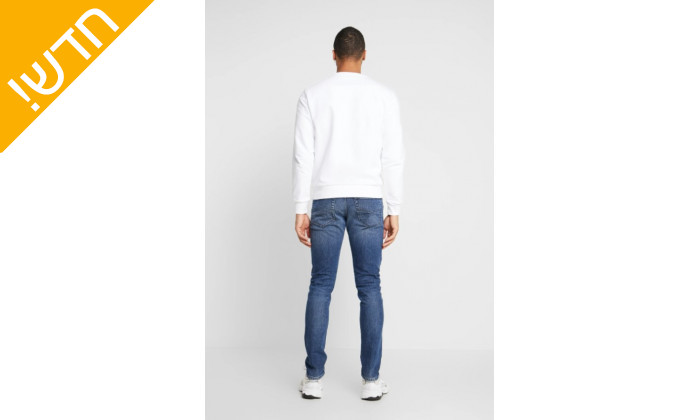 4 מכנסי ג'ינס לגברים דיזל DIESEL דגם D-LUSTER בצבע כחול ובאורך 34